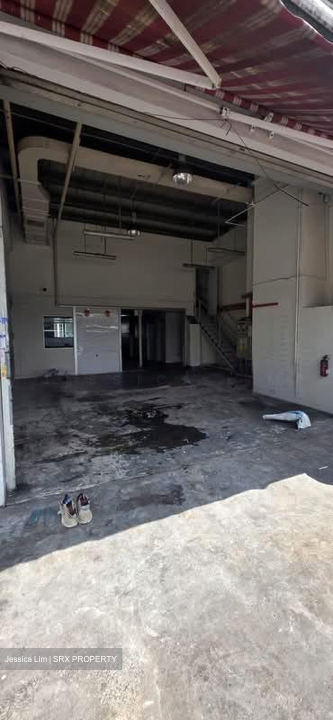 Enterprise One (D14), Factory #602213581